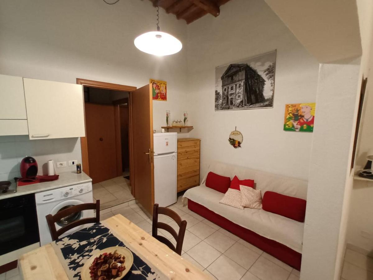 Sea Time Apartment Ливорно Екстериор снимка